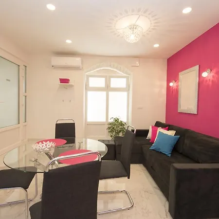 Dea Ii Apartment